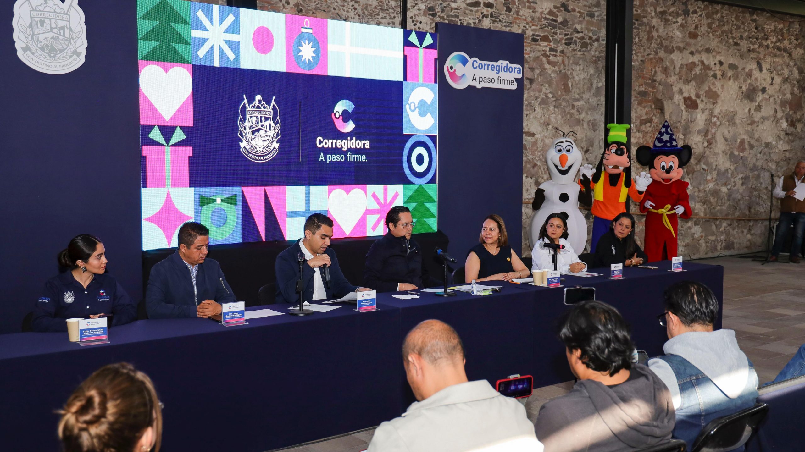 Chepe Guerrero invita a “Vive la Navidad en Corregidora 2025”