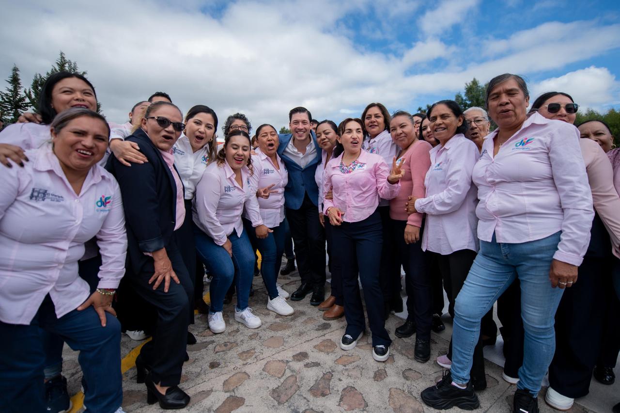 Rodrigo Monsalvo Castelán consolida operación de la clínica del SMDIF El Marqués