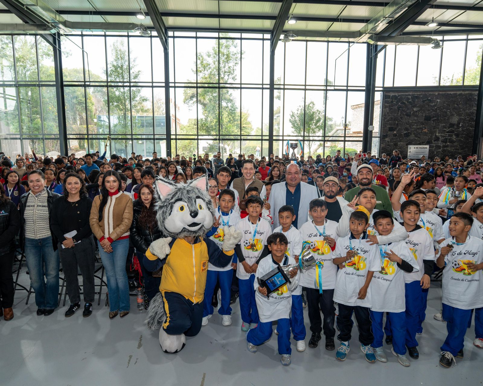 Participan más de mil alumnos en torneo estudiantil de El Marqués