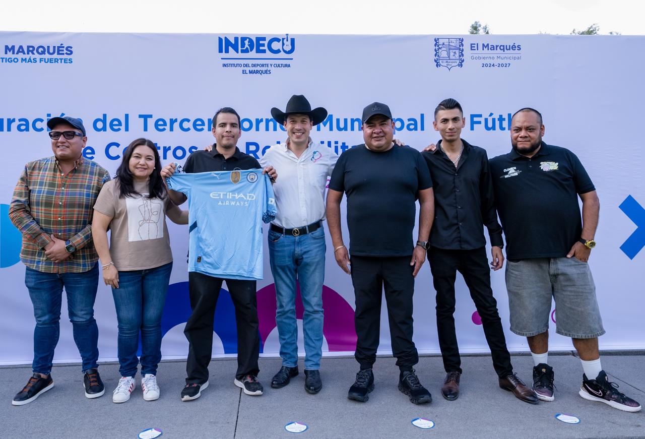 Encabeza Rodrigo Monsalvo inauguración del Tercer Torneo Municipal de Fútbol de Centros de Rehabilitación en El Marqués