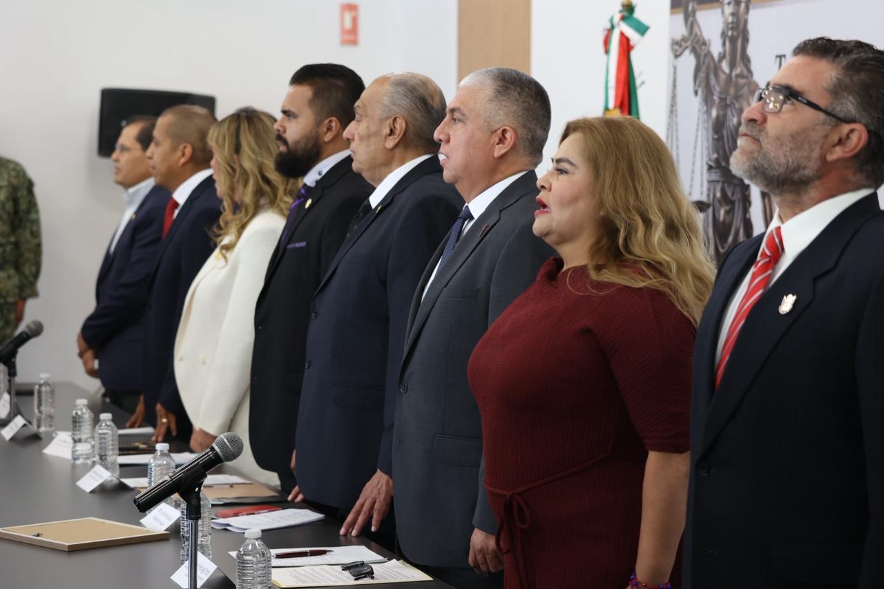 Preside diputado Sinuhé Piedragil toma de protesta de la Delegación y Consejo Directivo de la CONCAAM