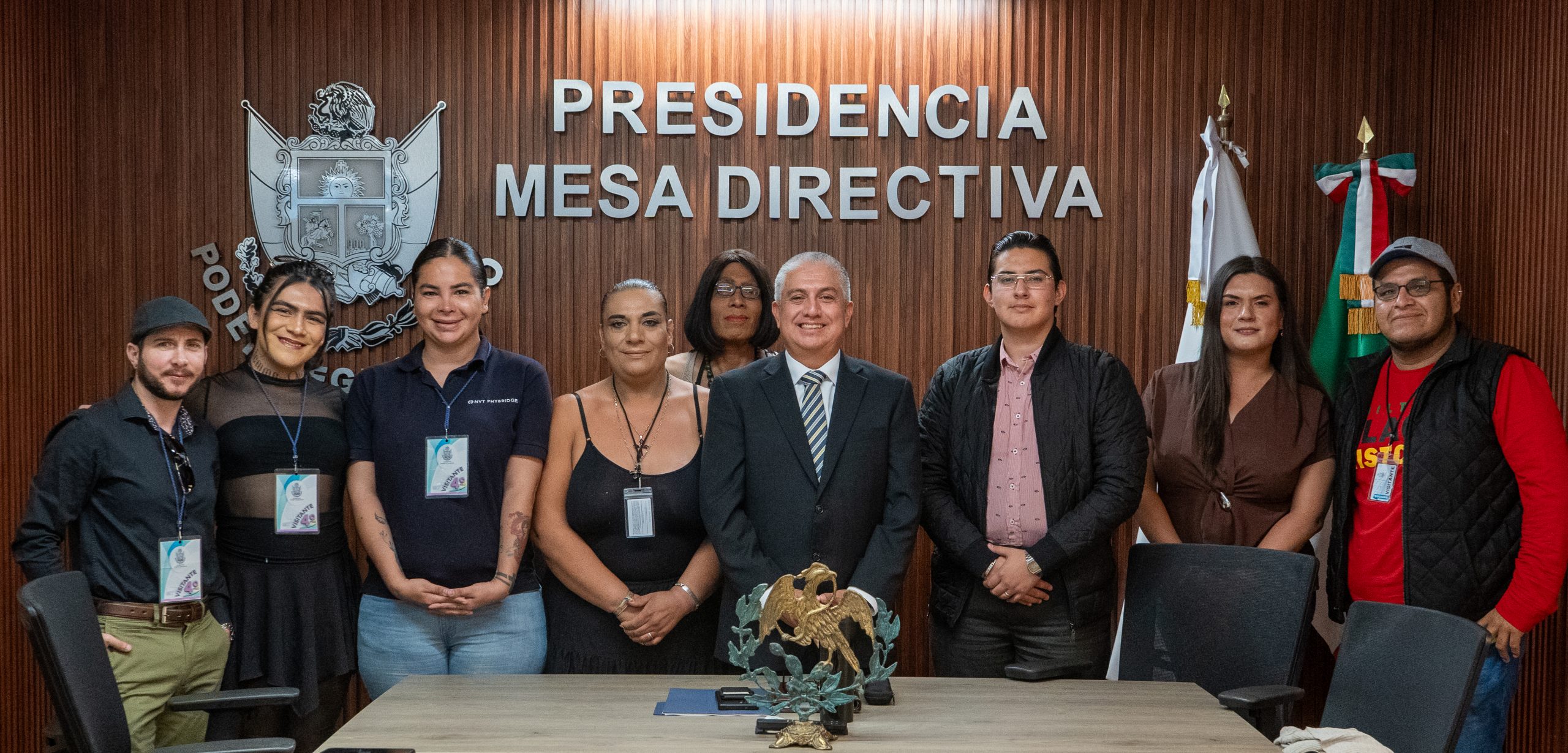 Presidente de la Mesa Directiva se reúne con colectivos   que impulsan la Ley de Identidad de Género