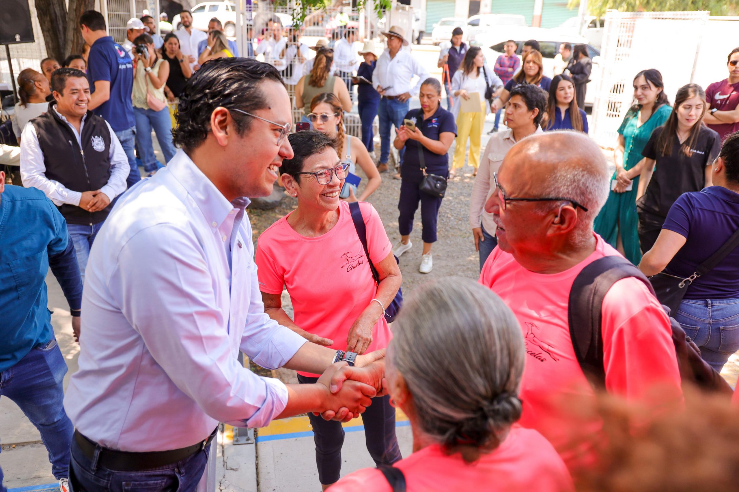 Chepe Guerrero y SESEQ inician rehabilitación de ocho centros de salud en Corregidora