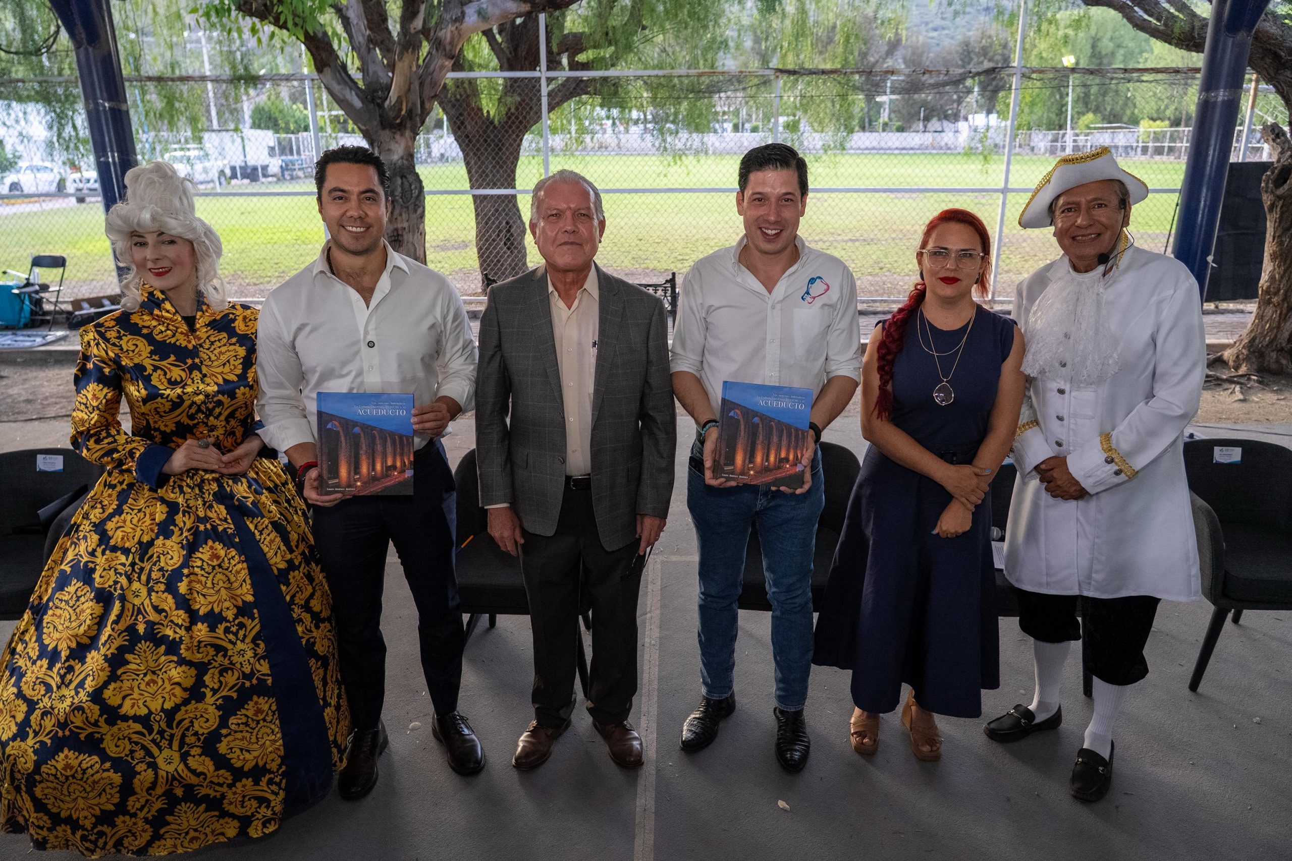 El Marqués y Querétaro conmemoran el inicio del Acueducto a 300 años de su construcción con presentación editorial